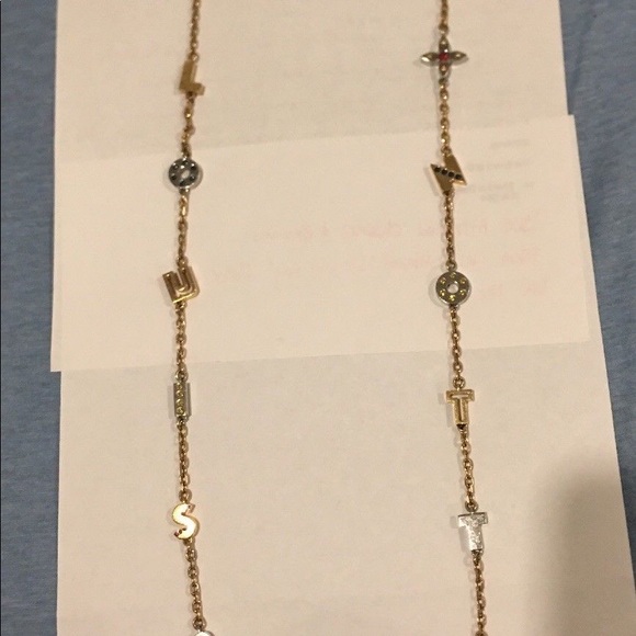 Long Louis Vuitton love letters necklace - Picture 2 of 8